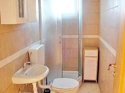 Apartment 5746b